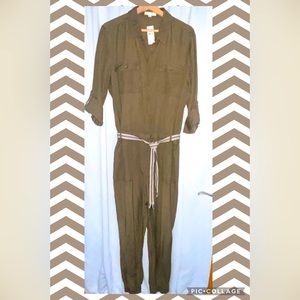 Anne Taylor Loft Jumpsuit NWT Army Green size L